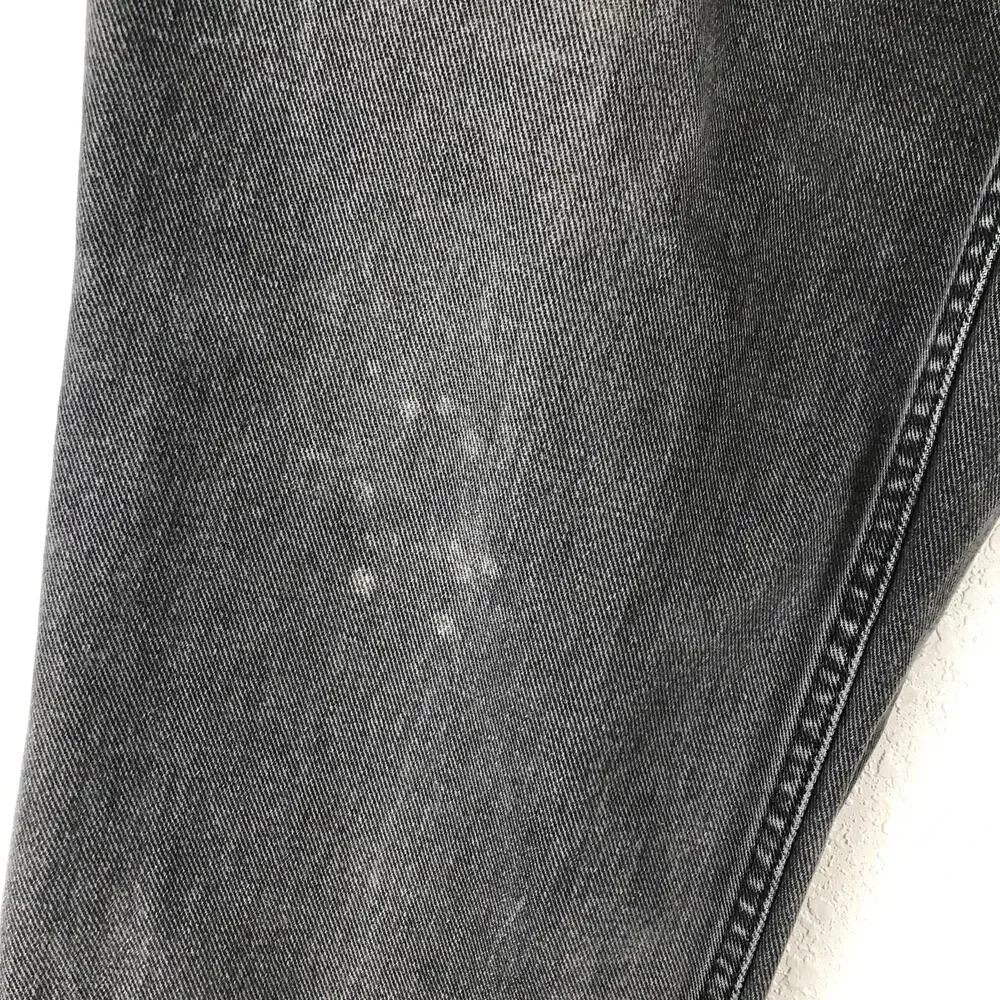 Vintage Men's Guess Jeans Faded Black Cotton Denim Thrashed Grunge USA Made 30